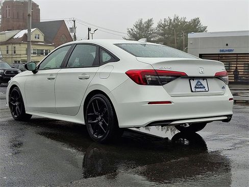 Certified 2024 Honda Civic Sport image 4