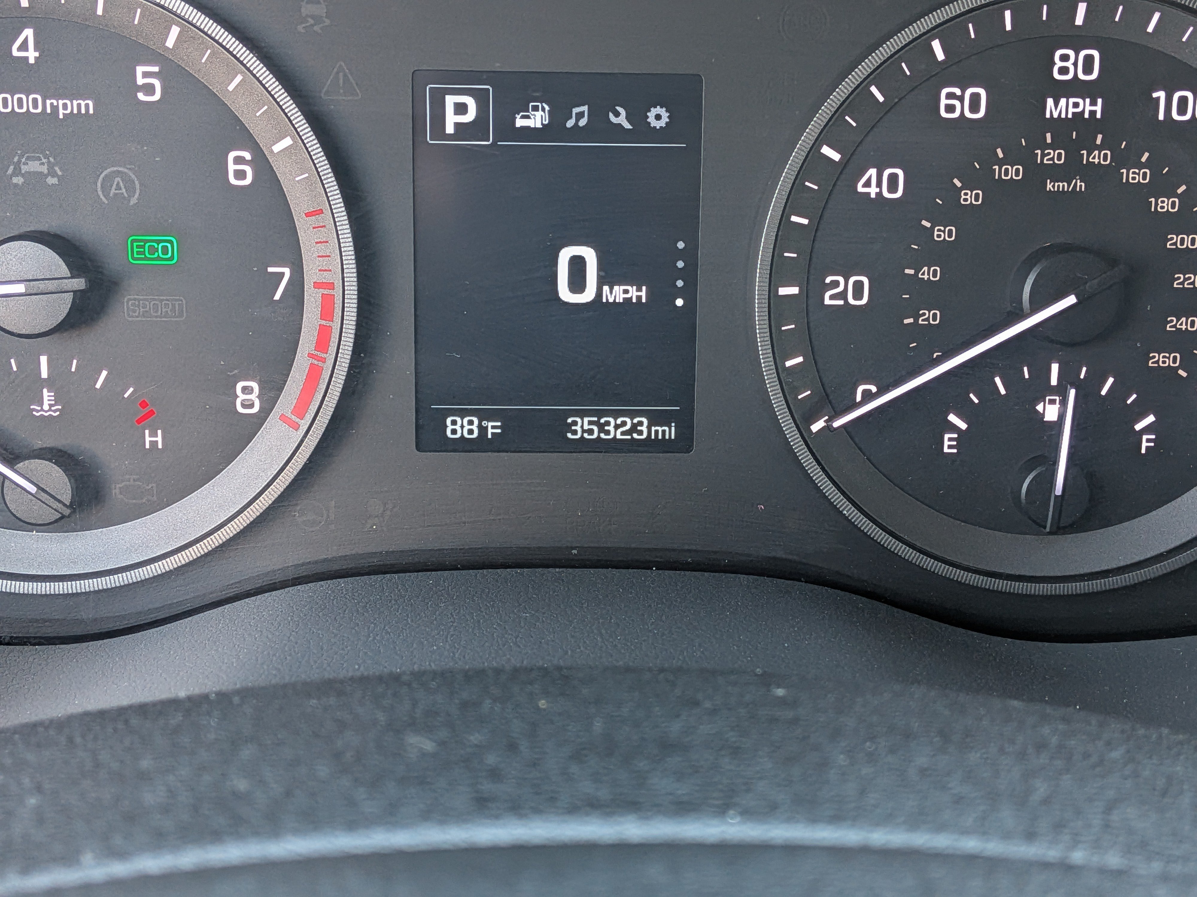 Used 2018 Hyundai Tucson Sport FWD image 28