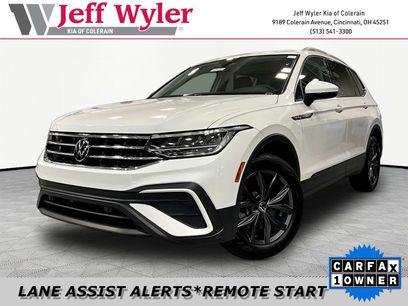 Used 2023 Volkswagen Tiguan SE w/ Panoramic Sunroof Package
