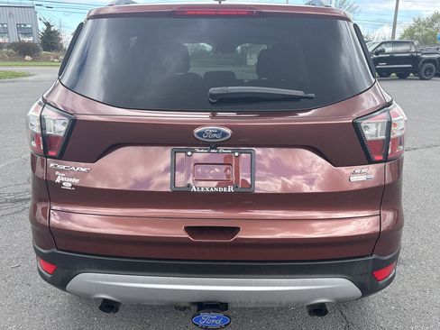 Used 2018 Ford Escape SE AWD/4WD image 5