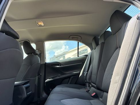 Used 2020 Toyota Camry LE FWD image 24