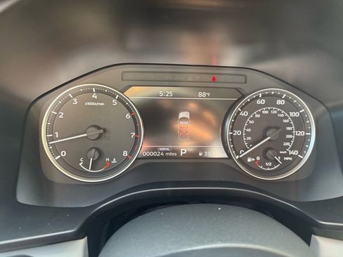 New 2025 Mitsubishi Outlander SE image 28