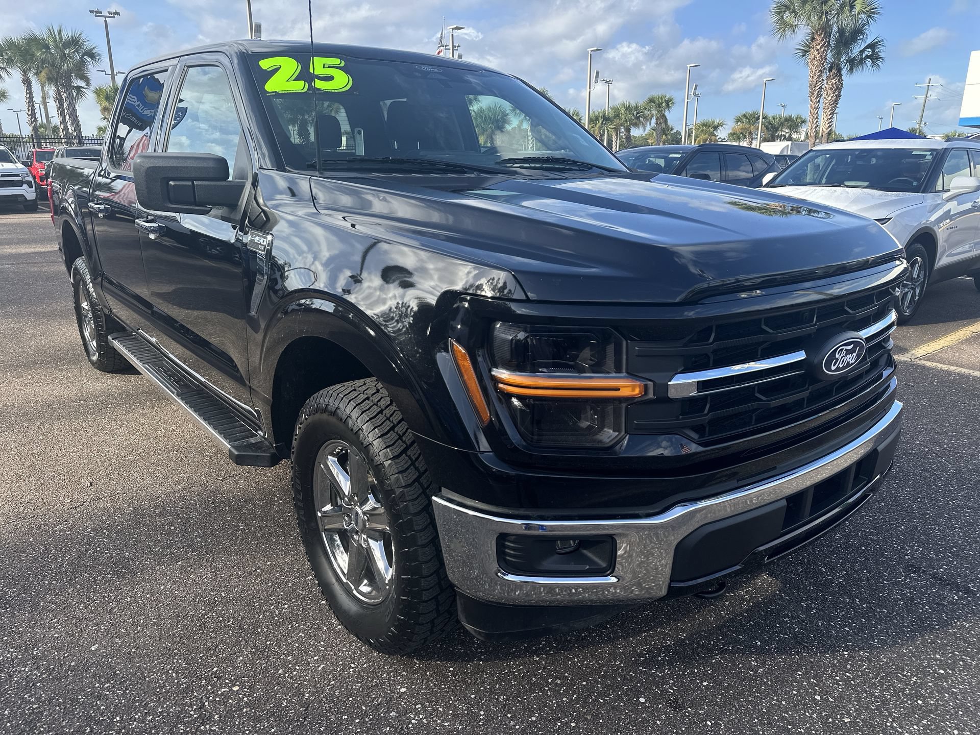 Used 2025 Ford F150 XLT w/ Equipment Group 301A Standard AWD/4WD image 10