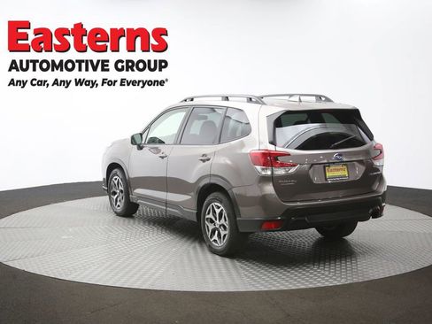 Used 2022 Subaru Forester Premium AWD/4WD image 69