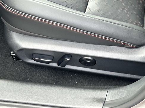 New 2026 Nissan Sentra SR w/ SR Premium Package FWD image 16