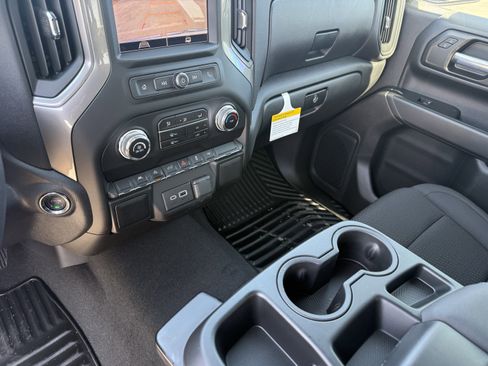 Used 2026 GMC Sierra 1500 Pro w/ Pro Value Package image 16