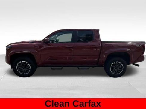 Used 2025 Toyota Tacoma TRD Sport w/ TRD Sport Upgrade Package AWD/4WD image 3