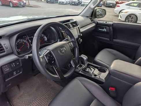 Used 2023 Toyota 4Runner TRD Off-Road Premium w/ Moonroof Package AWD/4WD image 2