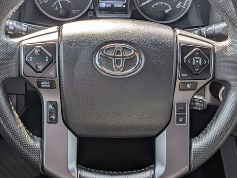 Used 2023 Toyota Tacoma TRD Sport AWD/4WD image 11