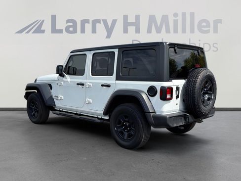 Used 2020 Jeep Wrangler Unlimited Sport AWD/4WD image 6