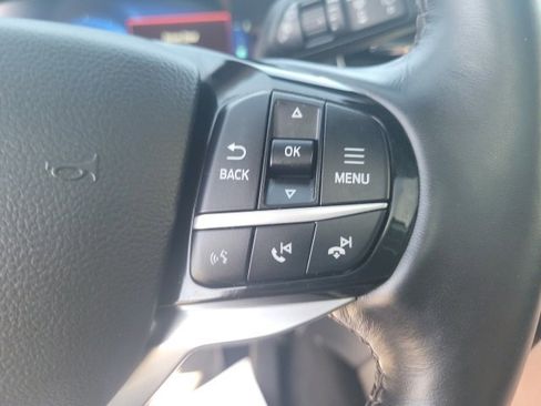 Used 2022 Ford Explorer Platinum w/ Equipment Group 601A image 16