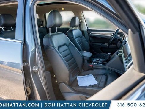 Used 2018 Volkswagen Atlas SEL Premium image 30