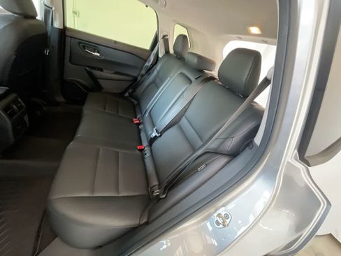 Used 2023 Nissan Rogue SV w/ SV Premium B Package AWD/4WD image 22