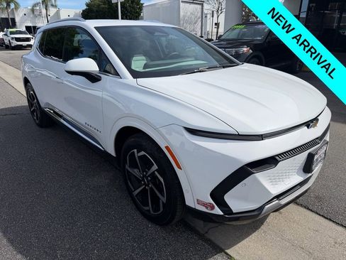 Used 2024 Chevrolet Equinox EV LT w/ Active Safety Package 3 image 2