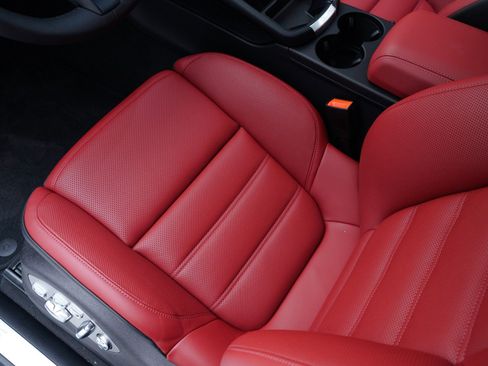 New 2026 Porsche Macan S image 16