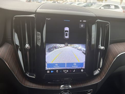 Certified 2022 Volvo XC60 B5 Inscription w/ Advanced Package image 25