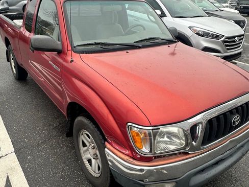 Used 2002 Toyota Tacoma 2WD Xtracab image 2