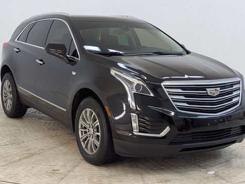 Used 2018 Cadillac XT5 Luxury w/ Driver Awareness Package image 7