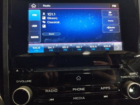 Used 2023 Subaru Impreza Premium image 25