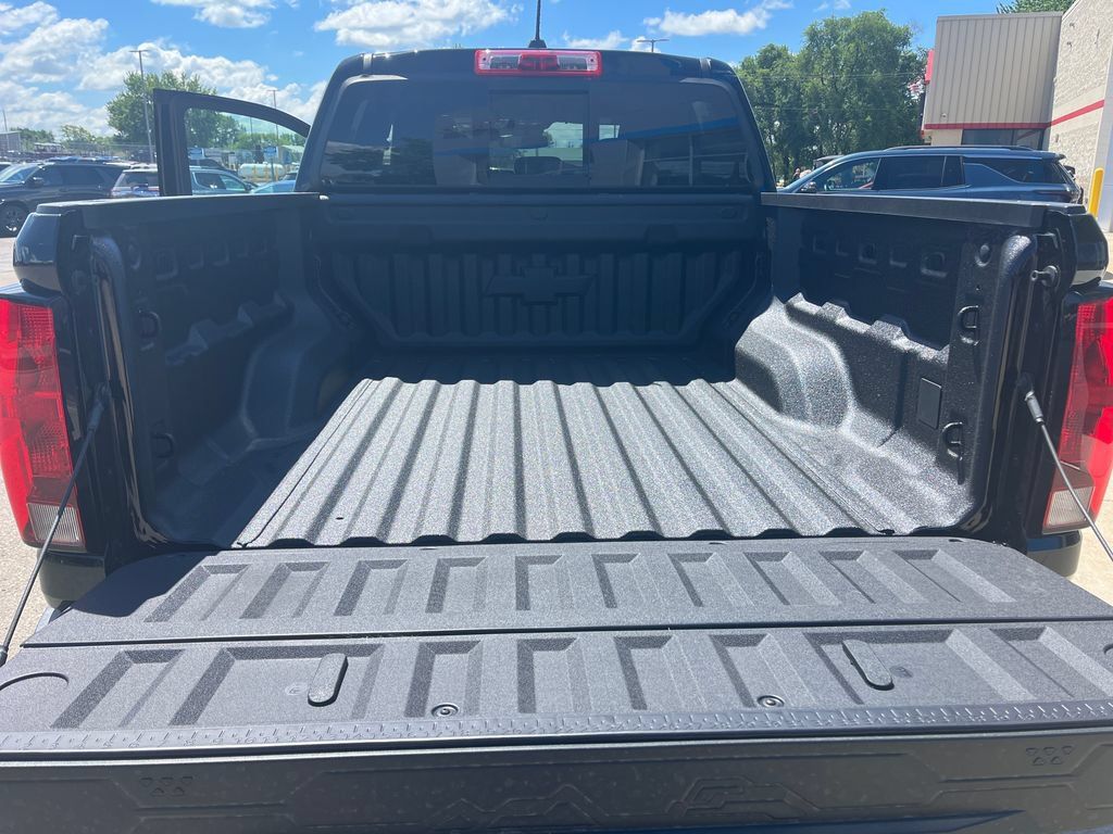New 2026 Chevrolet Colorado Trail Boss AWD/4WD image 15