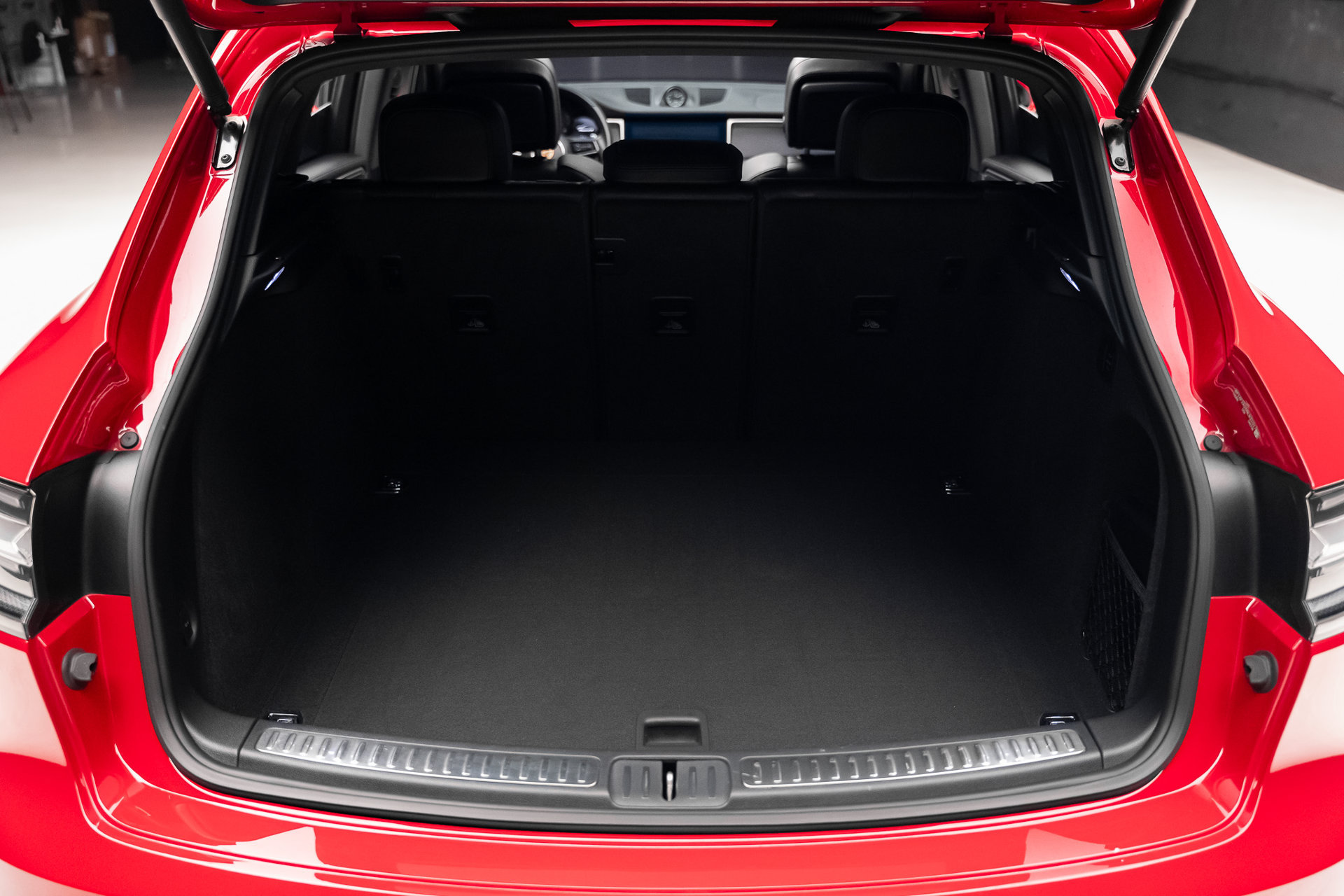 Used 2022 Porsche Macan GTS AWD/4WD image 75