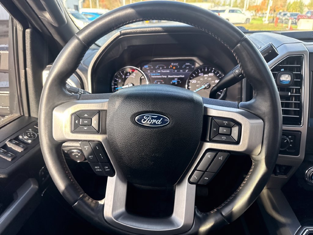 Certified 2019 Ford F250 Platinum w/ Platinum Ultimate Package AWD/4WD image 19
