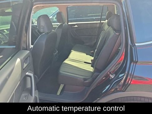 Used 2023 Volkswagen Tiguan SE image 7