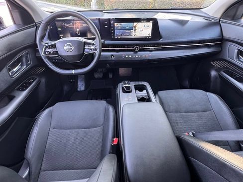Certified 2024 Nissan Ariya FWD image 18