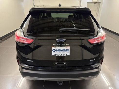 Certified 2024 Ford Edge SEL w/ Convenience Package AWD/4WD image 5