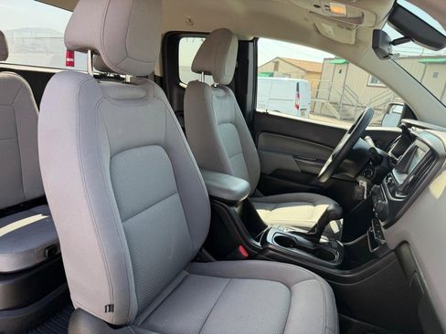 Used 2018 Chevrolet Colorado W/T w/ WT Convenience Package image 24