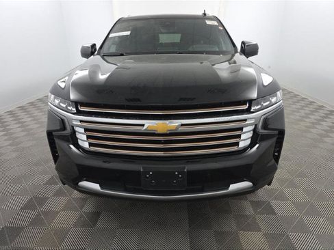 Used 2023 Chevrolet Suburban High Country image 8