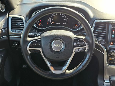 Used 2018 Jeep Grand Cherokee Limited w/ Luxury Group II image 15