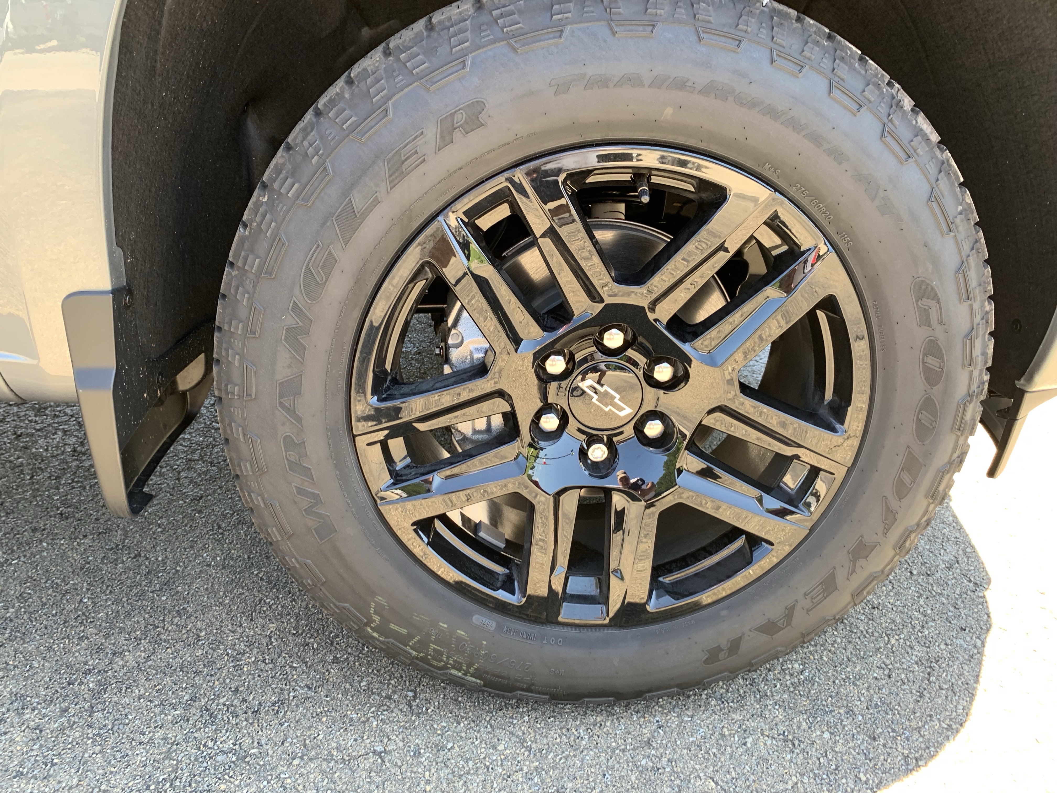 New 2026 Chevrolet Silverado 1500 RST w/ Z71 Off-Road Package AWD/4WD image 24