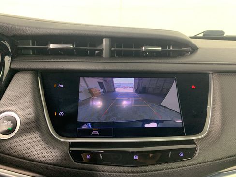 Used 2021 Cadillac XT5 Luxury FWD image 26