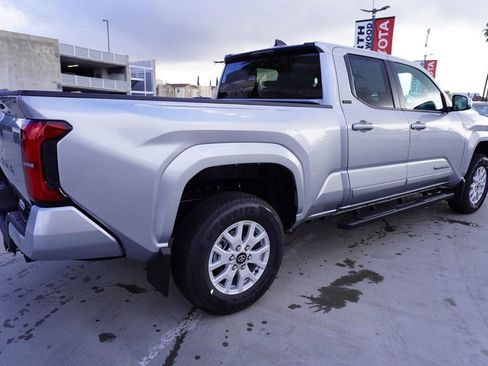New 2026 Toyota Tacoma SR5 image 4