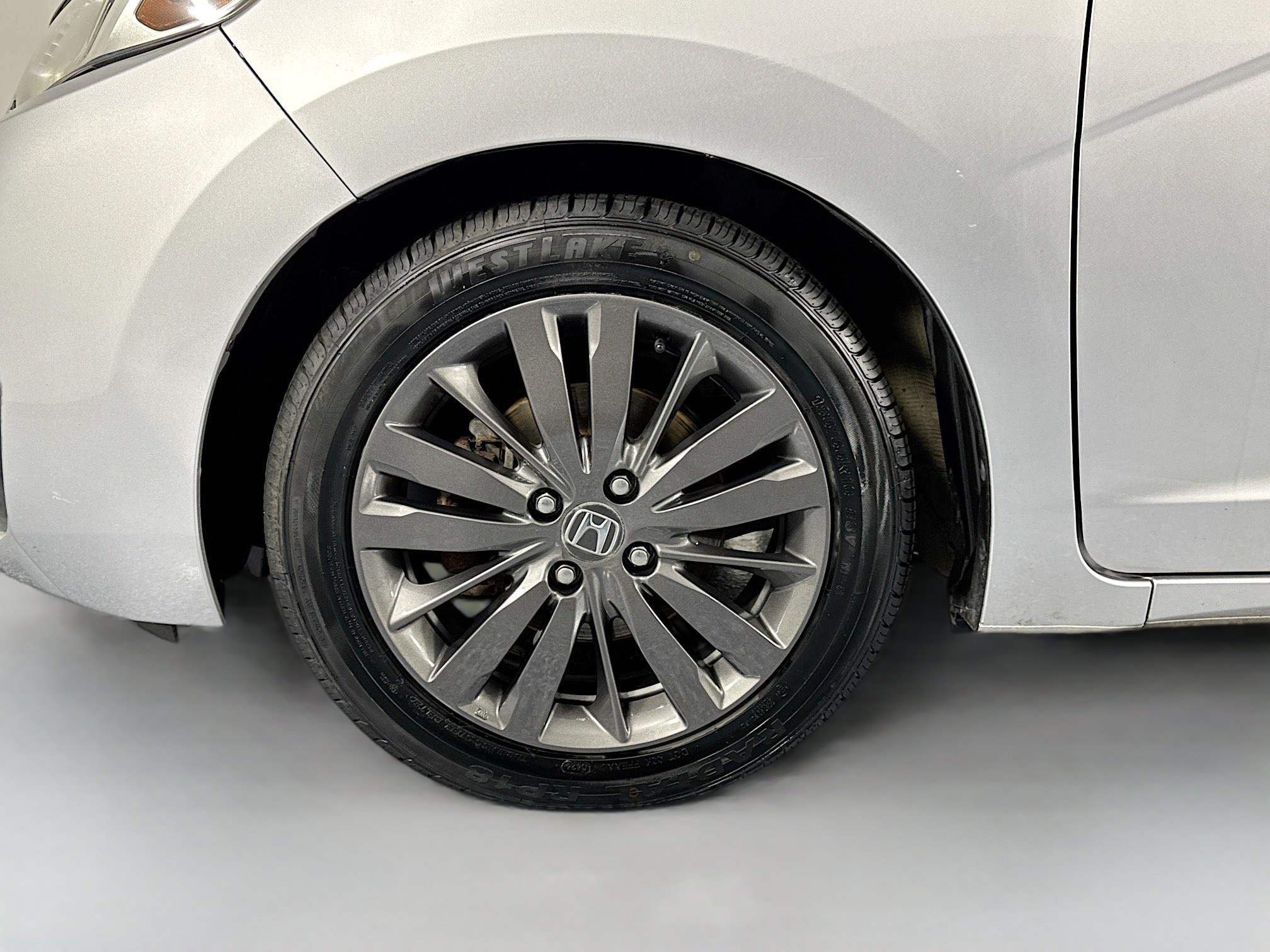 Used 2016 Honda Fit EX image 29