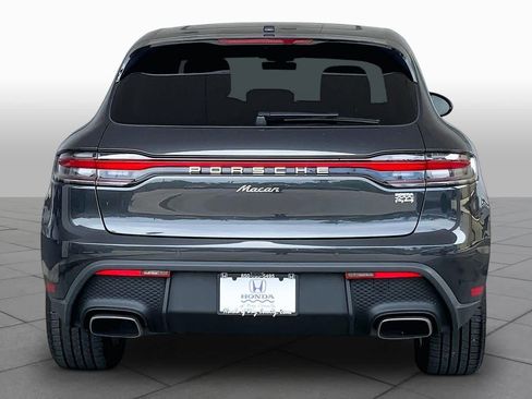 Used 2022 Porsche Macan AWD/4WD image 5