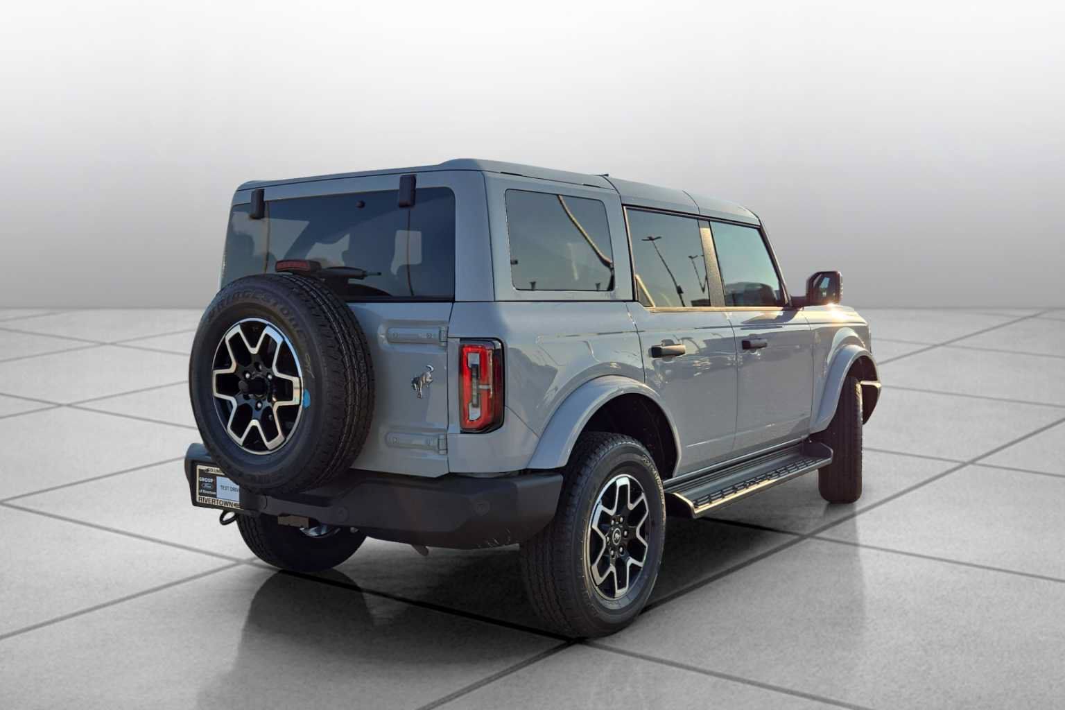 New 2026 Ford Bronco Outer Banks AWD/4WD image 14