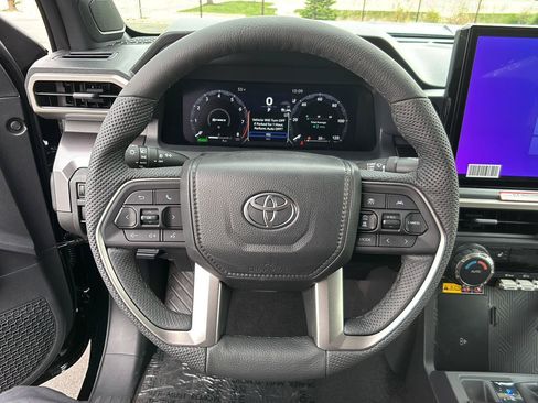 New 2026 Toyota Tacoma TRD Sport AWD/4WD image 8