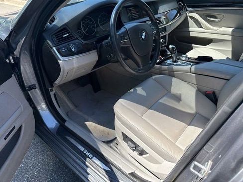Used 2013 BMW 528i Sedan RWD image 8