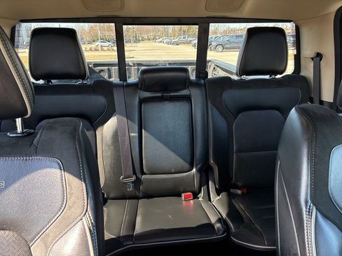 Certified 2021 RAM 1500 Laramie image 16