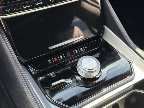 New 2026 Jeep Grand Wagoneer Limited image 27