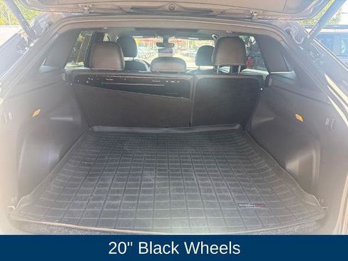 Used 2023 Volkswagen Atlas Cross Sport SEL R-Line AWD/4WD image 9
