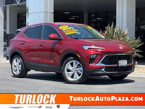 Used 2024 Buick Encore GX Preferred FWD image 1