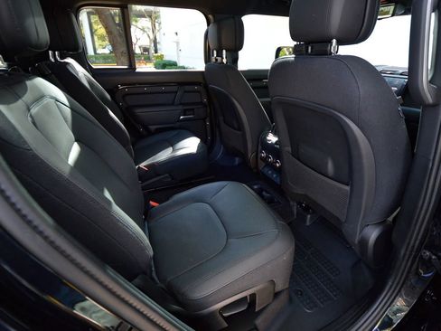 Used 2025 Land Rover Defender 130 V8 image 61