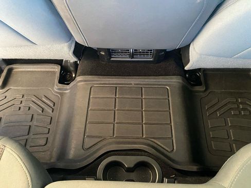 Used 2017 RAM 1500 Big Horn AWD/4WD image 24