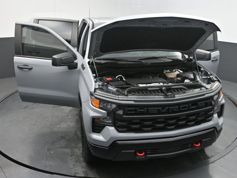 Used 2024 Chevrolet Silverado 1500 Custom Trail Boss w/ LPO, Dark Essentials Package AWD/4WD image 41