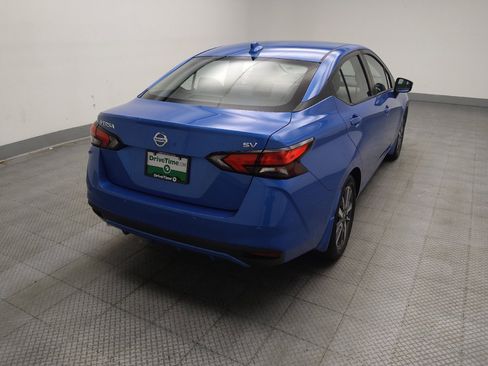 Used 2020 Nissan Versa SV FWD image 9