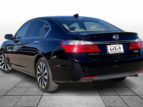 Used 2015 Honda Accord Touring image 12