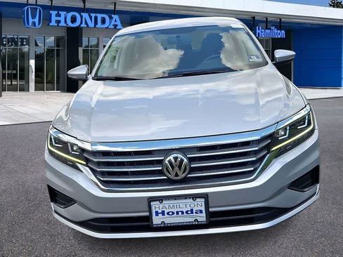 Used 2020 Volkswagen Passat 2.0T S FWD image 3